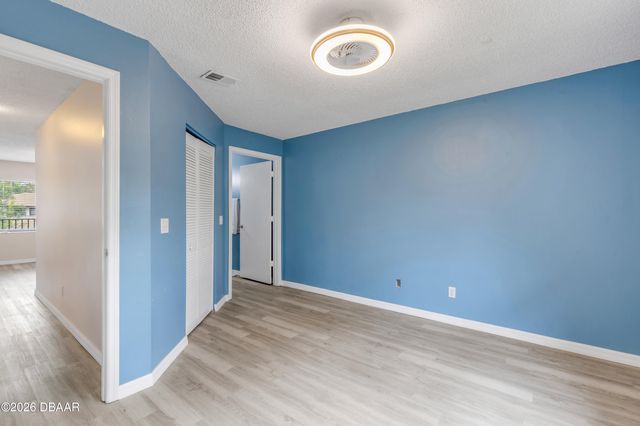 1601 Big Tree Rd Apt 807, Daytona Beach, FL 32119