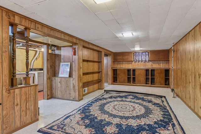 5143 Knox Avenue N, Minneapolis, MN 55430