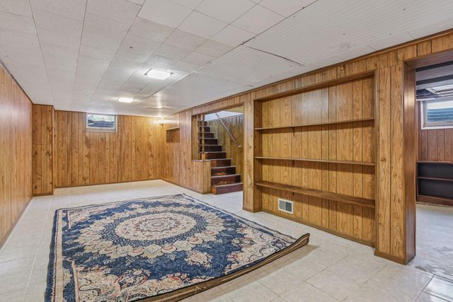 5143 Knox Avenue N, Minneapolis, MN 55430