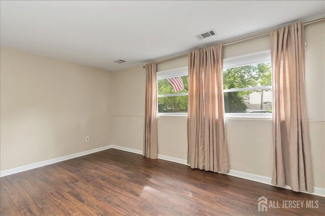 53 University Road, East Brunswick, NJ 08816