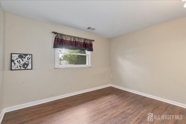 53 University Road, East Brunswick, NJ 08816