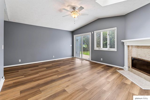 2601 S 48th Avenue S, Omaha, NE 68106