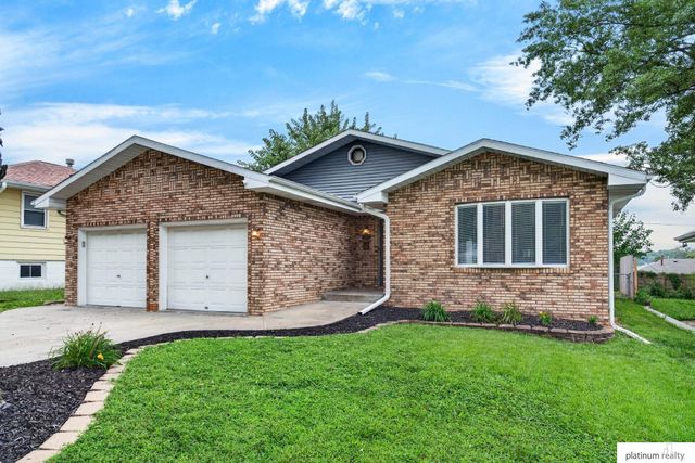 2601 S 48th Avenue S, Omaha, NE 68106