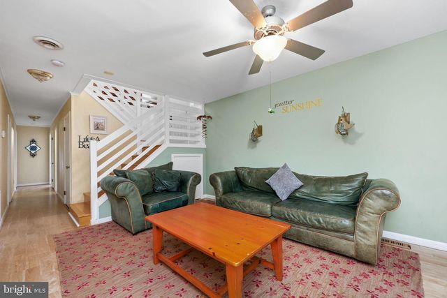 21 SEABREEZE RD, Ocean Pines, MD 21811