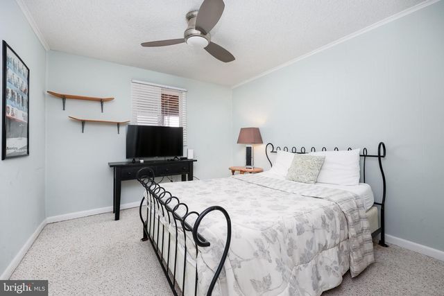 21 SEABREEZE RD, Ocean Pines, MD 21811