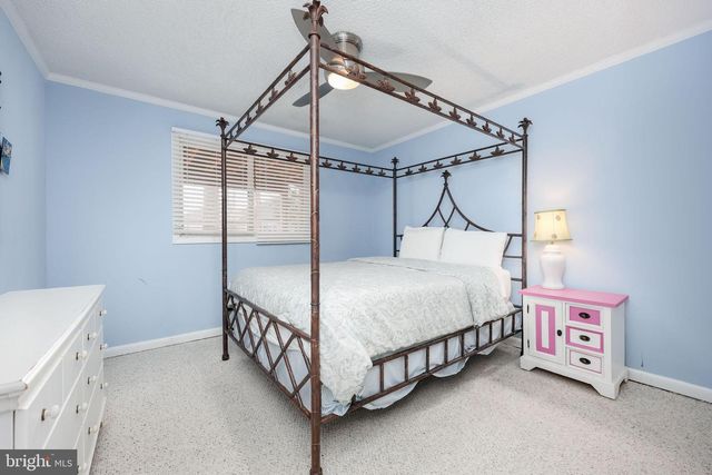 21 SEABREEZE RD, Ocean Pines, MD 21811