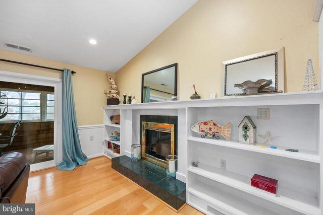 21 SEABREEZE RD, Ocean Pines, MD 21811