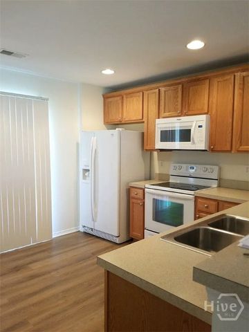 125 Fairgreen Street, Savannah, GA 31407