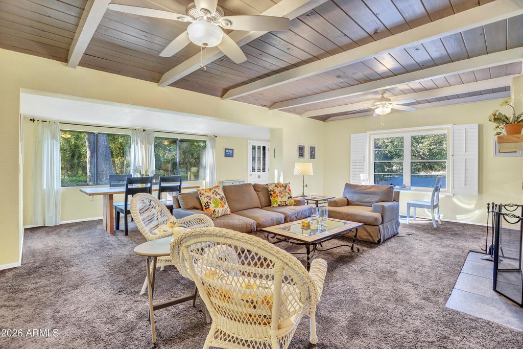 Image 12 of property listing at 370 BEAR WALLOW Lane, Sedona, AZ 86336