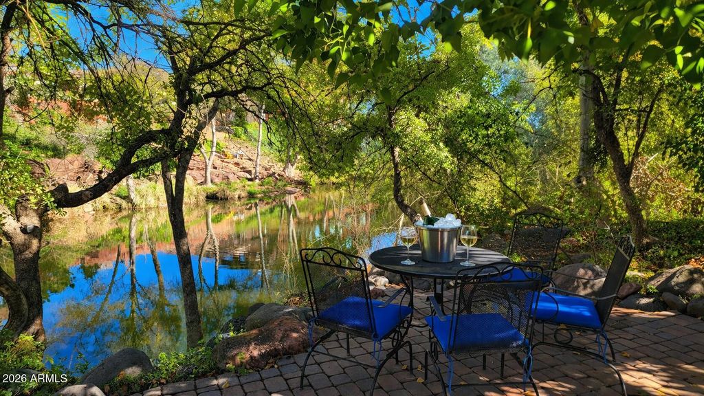 Image 2 of property listing at 370 BEAR WALLOW Lane, Sedona, AZ 86336