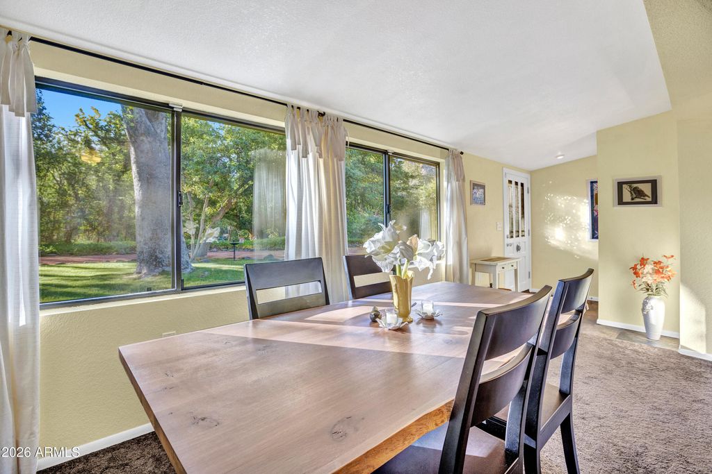 Image 7 of property listing at 370 BEAR WALLOW Lane, Sedona, AZ 86336