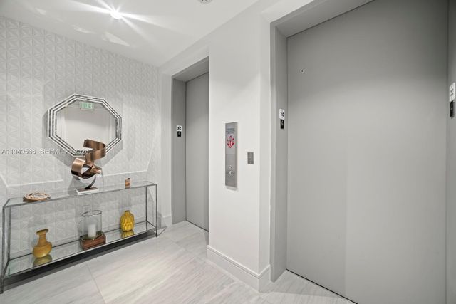 3300 NE 188th St 414, Aventura, FL 33180