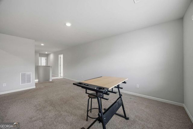 933 Nandina Lane, Loganville, GA 30052