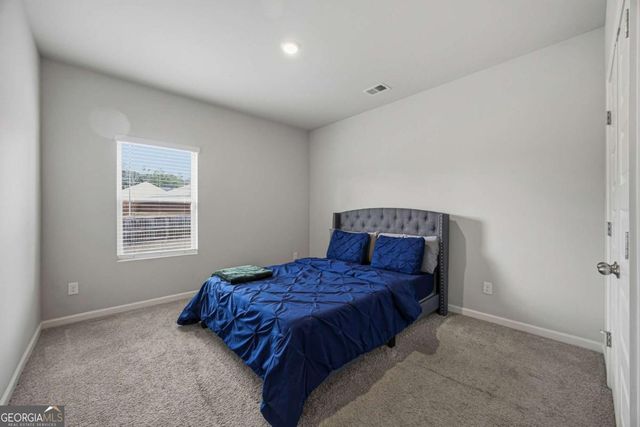 933 Nandina Lane, Loganville, GA 30052