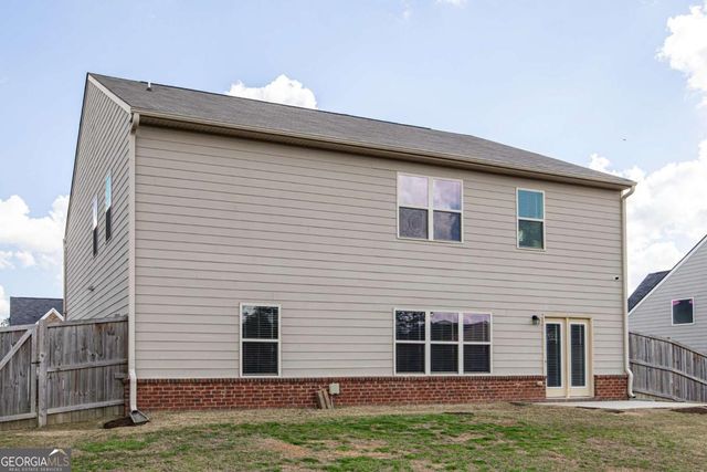 933 Nandina Lane, Loganville, GA 30052