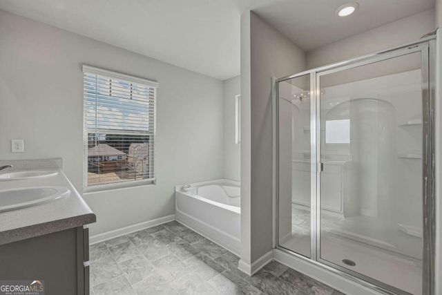 933 Nandina Lane, Loganville, GA 30052