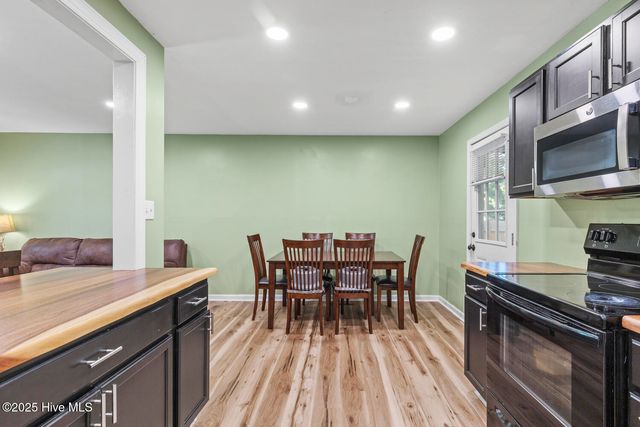 504 Oak Lane, Jacksonville, NC 28540