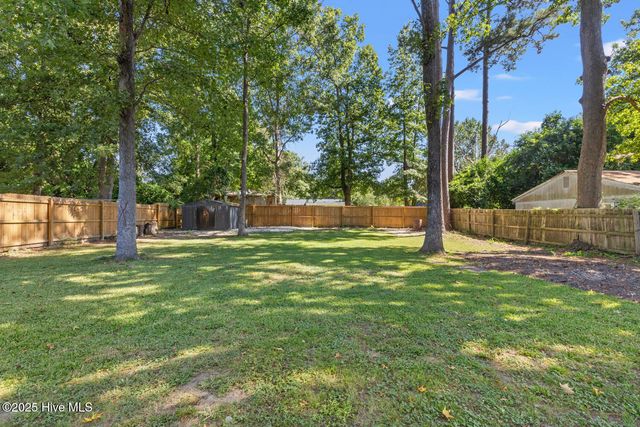 504 Oak Lane, Jacksonville, NC 28540