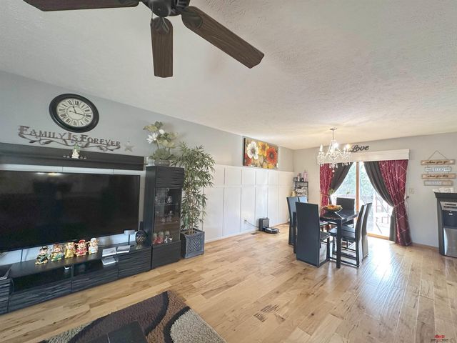 1900 W Apricot Lane, Lincoln, NE 68522