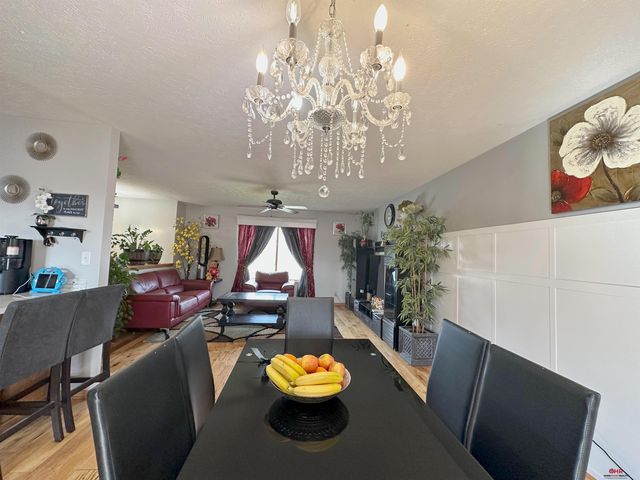 1900 W Apricot Lane, Lincoln, NE 68522