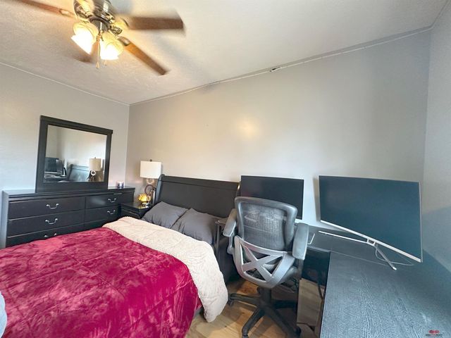 1900 W Apricot Lane, Lincoln, NE 68522