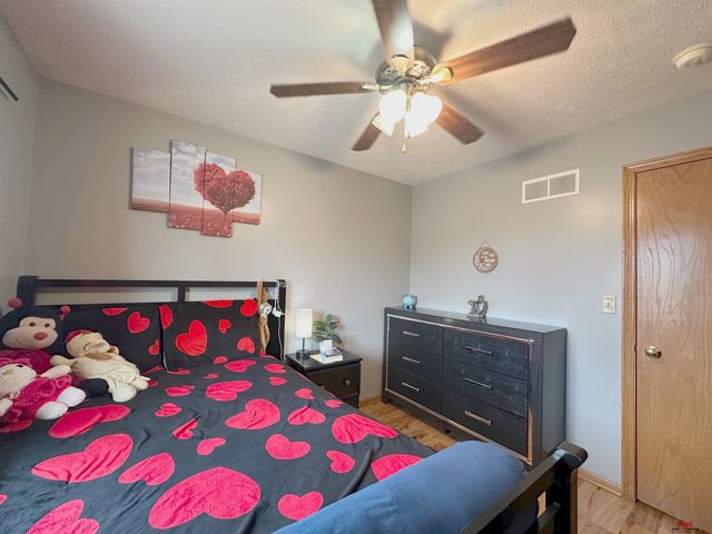 1900 W Apricot Lane, Lincoln, NE 68522