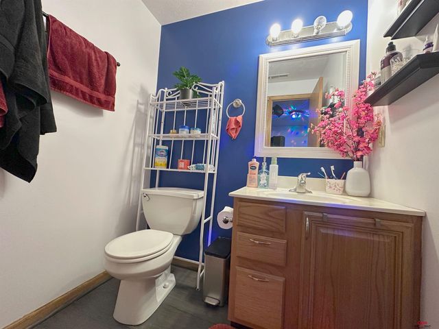 1900 W Apricot Lane, Lincoln, NE 68522