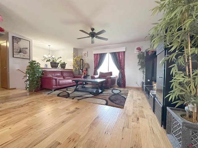 1900 W Apricot Lane, Lincoln, NE 68522