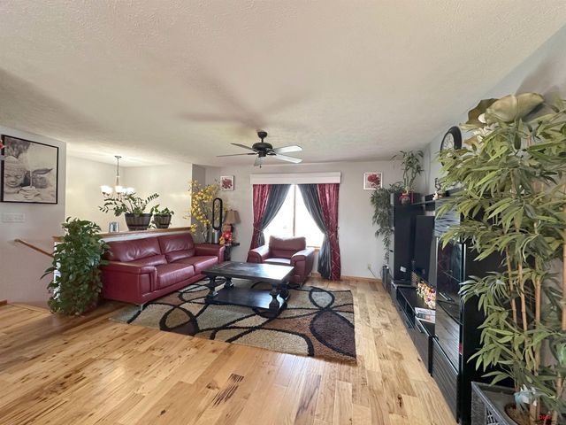 1900 W Apricot Lane, Lincoln, NE 68522