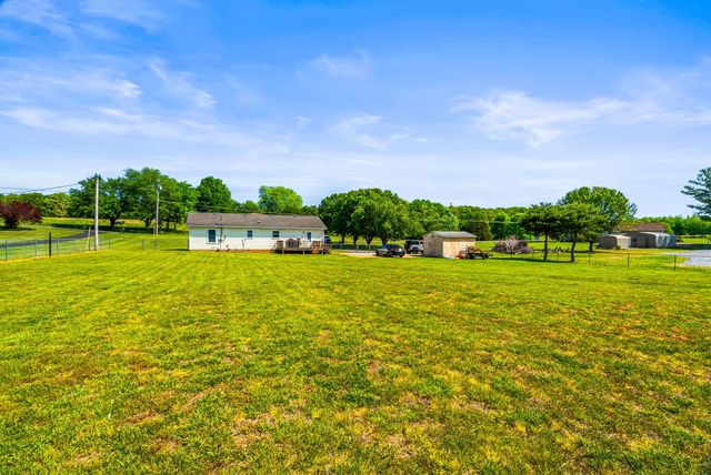 3922 Armstrong Rd, Springfield, TN 37172