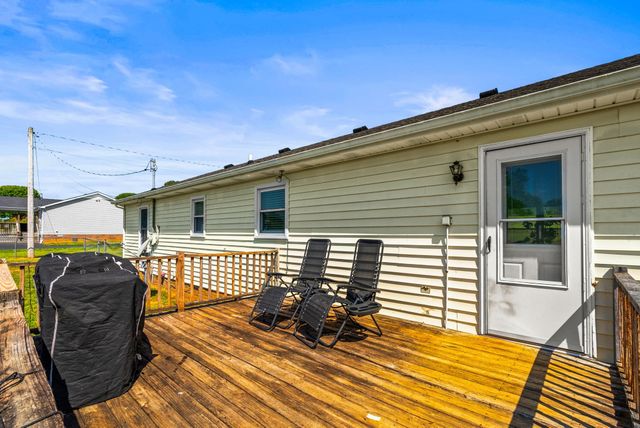 3922 Armstrong Rd, Springfield, TN 37172