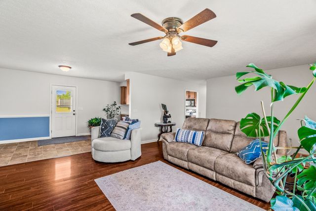 3922 Armstrong Rd, Springfield, TN 37172