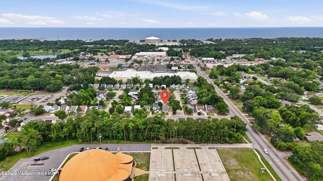 2387 Trafalgar Drive, Biloxi, MS 39531
