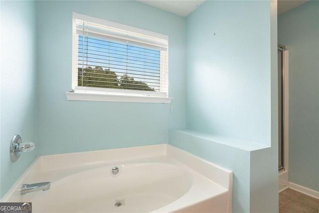 126 Wellbrook Court NE, Conyers, GA 30012
