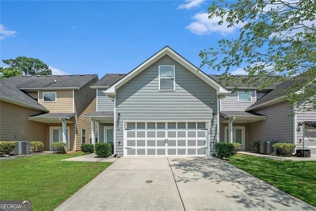 126 Wellbrook Court NE, Conyers, GA 30012