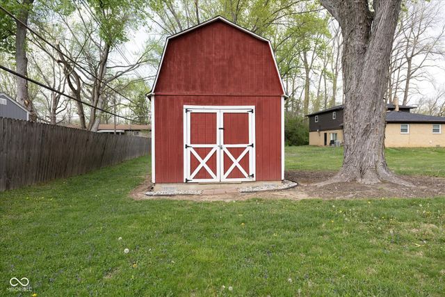 6528 Grandview Drive, Indianapolis, IN 46260