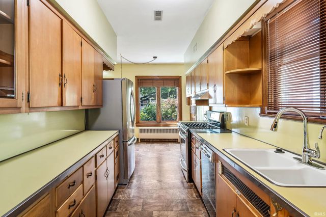 403 S main Street, Milford, IN 46542