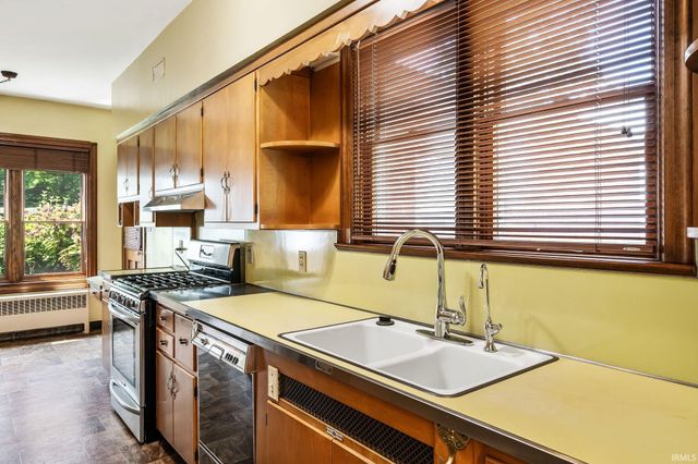 403 S main Street, Milford, IN 46542