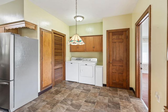 403 S main Street, Milford, IN 46542