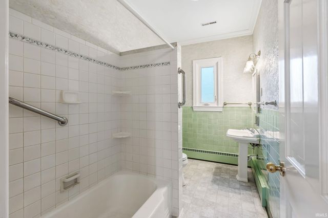 403 S main Street, Milford, IN 46542