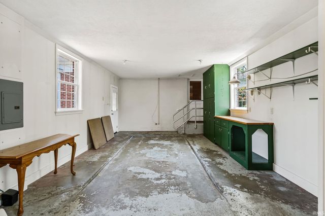 403 S main Street, Milford, IN 46542