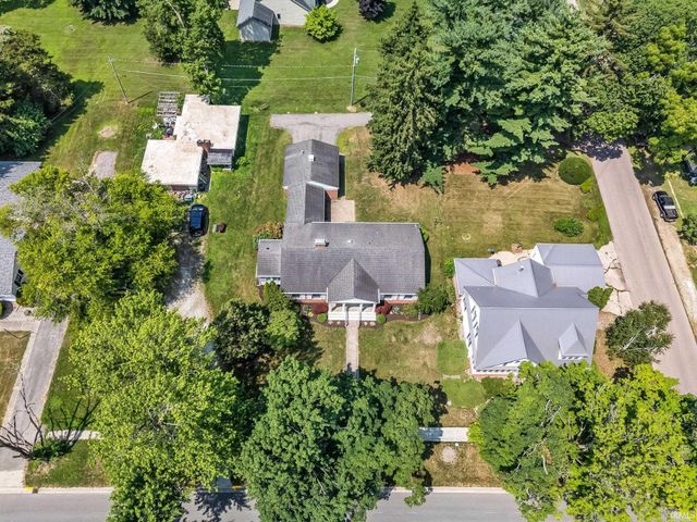 403 S main Street, Milford, IN 46542