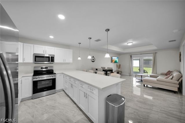 903A Albany AVE, Lehigh Acres, FL 33971