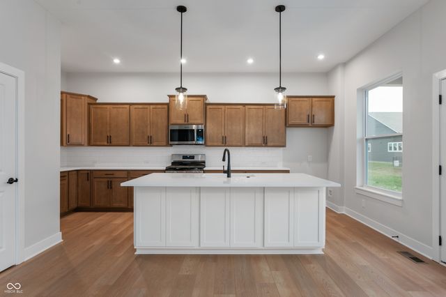 14279 Hidden Lakes Drive, Noblesville, IN 46060