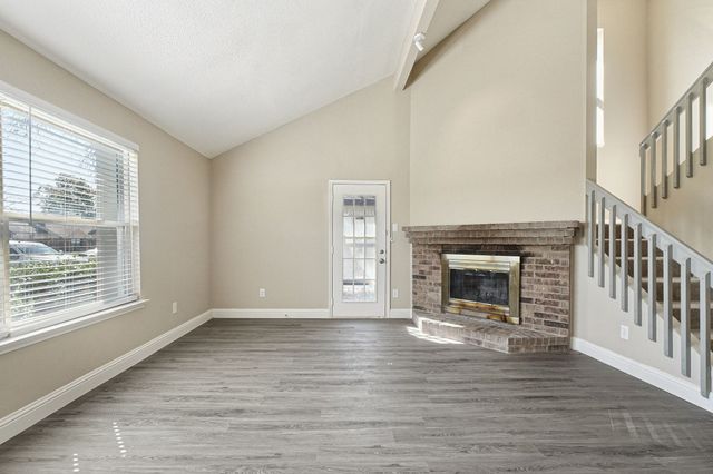 1229 Old Barn Lane, Mesquite, TX 75149
