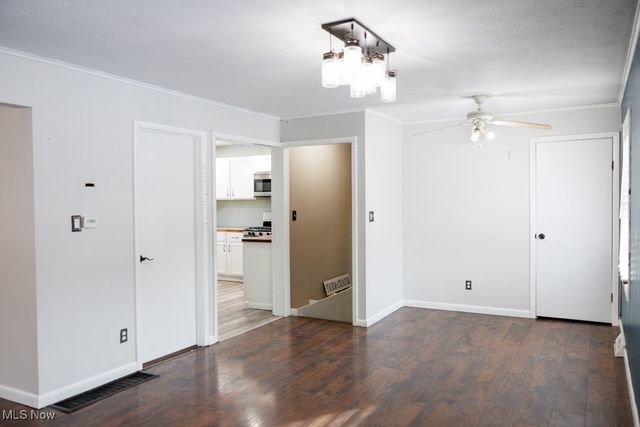 2054 Maplewood Road, Stow, OH 44224