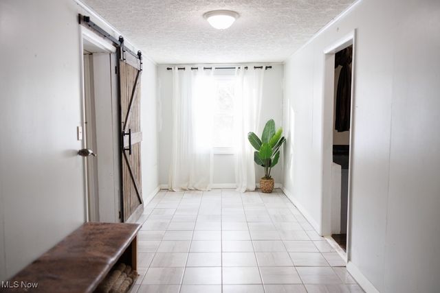 2054 Maplewood Road, Stow, OH 44224