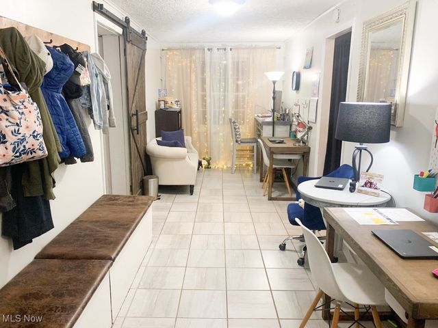 2054 Maplewood Road, Stow, OH 44224