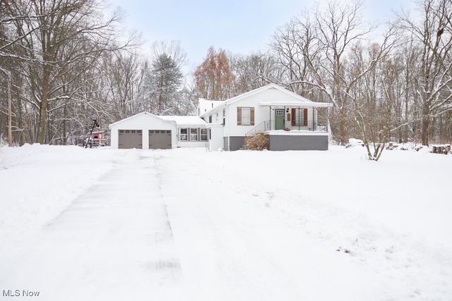 2054 Maplewood Road, Stow, OH 44224