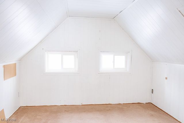 2054 Maplewood Road, Stow, OH 44224